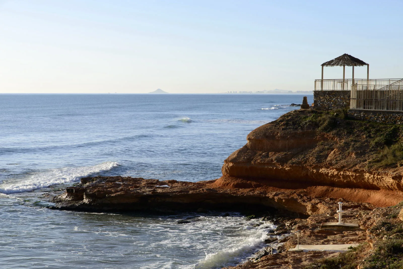 TORRE-DE-LA-HORADADA-011 Zonas típicas del pilar de la horadada