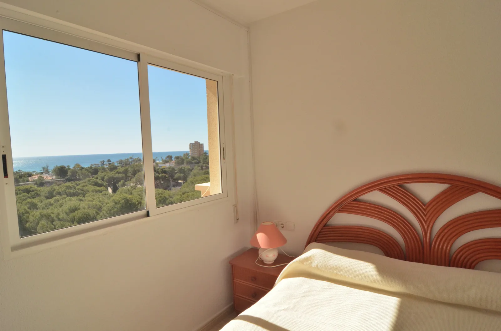 APARTAMENTO.CAMPOAMOR.009-1.jpg