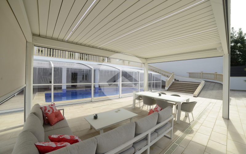 ProdiedadVenta chalet en Dehesa De Campoamor con 4 habitaciones, 5 baños, con vistas al mar